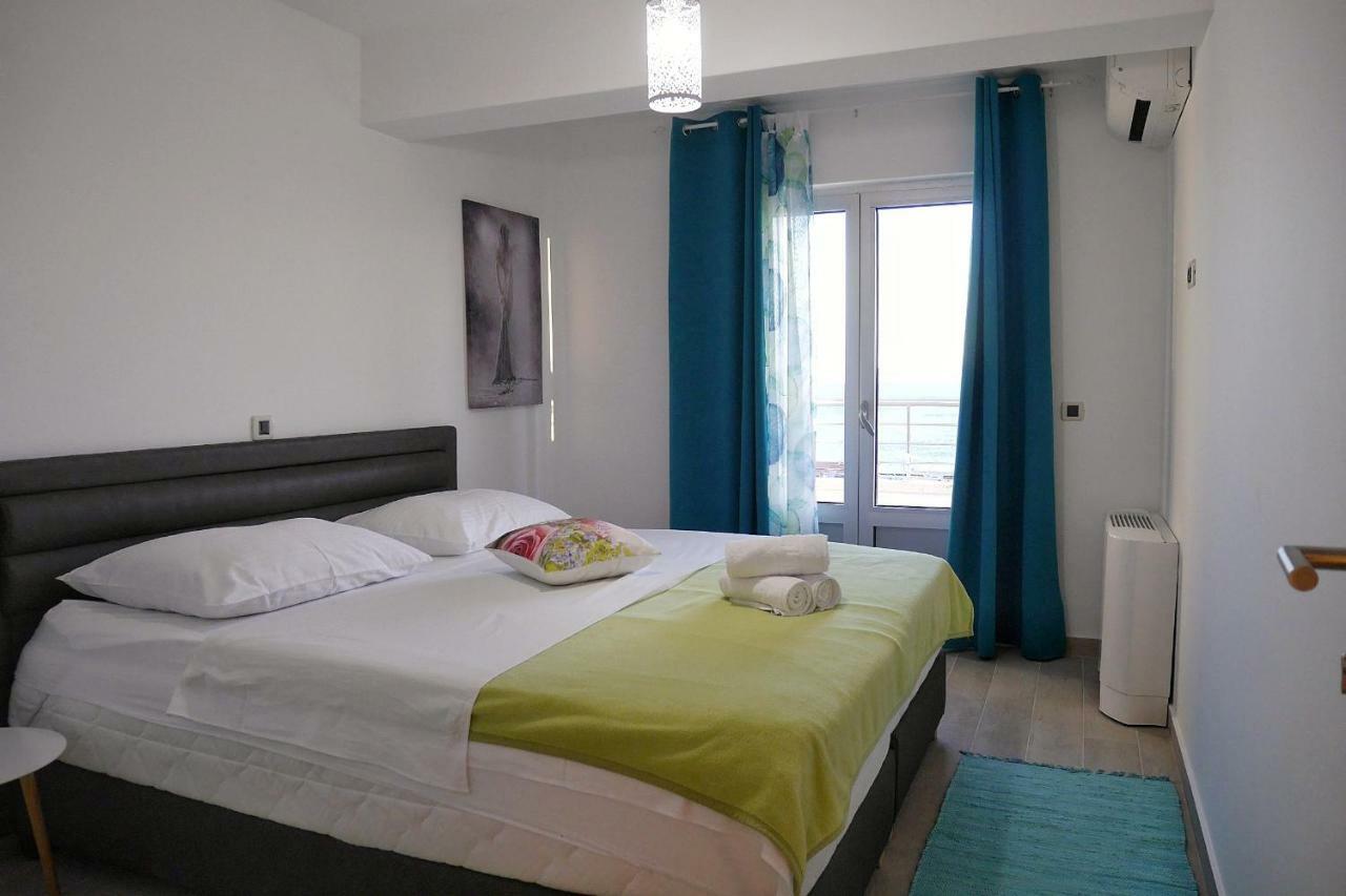 Apartments Mario Migros Makarska Exterior foto
