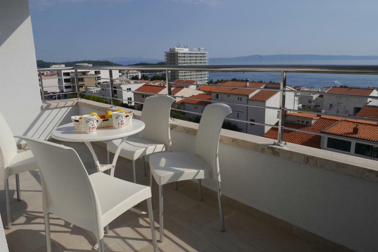 Apartments Mario Migros Makarska Exterior foto